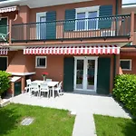 Апартаменты Villaggio Michelangelo *